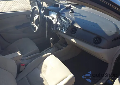 2010 Honda Insight Ex z USA, uszkodzony, nr VIN JHMZE2H79AS040572